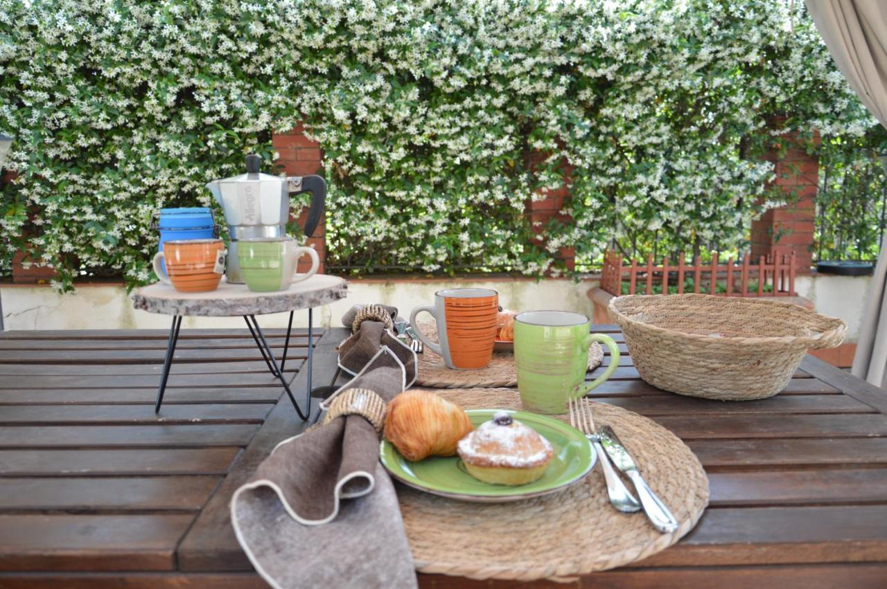 La Casa Di Barry Acomodação com café da manhã Pozzuoli Exterior foto